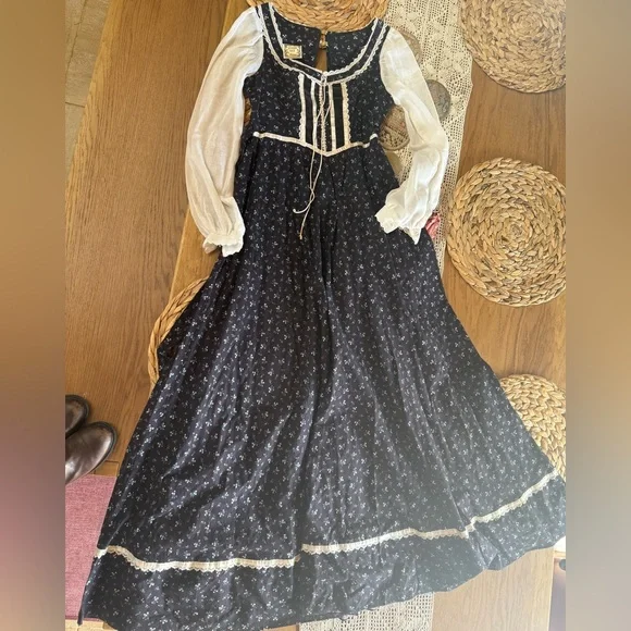 Gunne Sax Navy Floral Maxi Dress with Cream Lace Trim - Picture 2 of 6